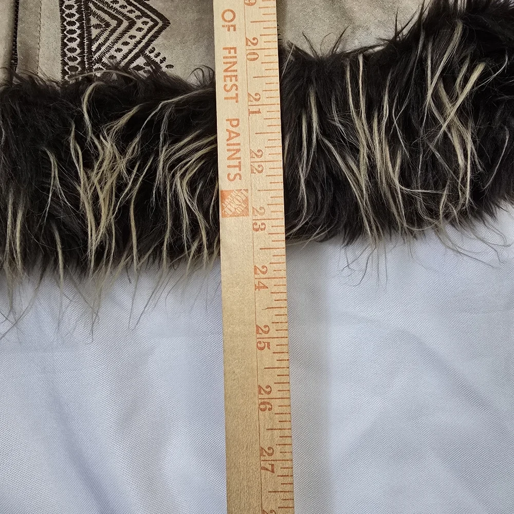 Weatherproof Garment Co. Vtg  Suede Leather Tan Embroidered Penny Lane Coat M - Picture 11 of 17